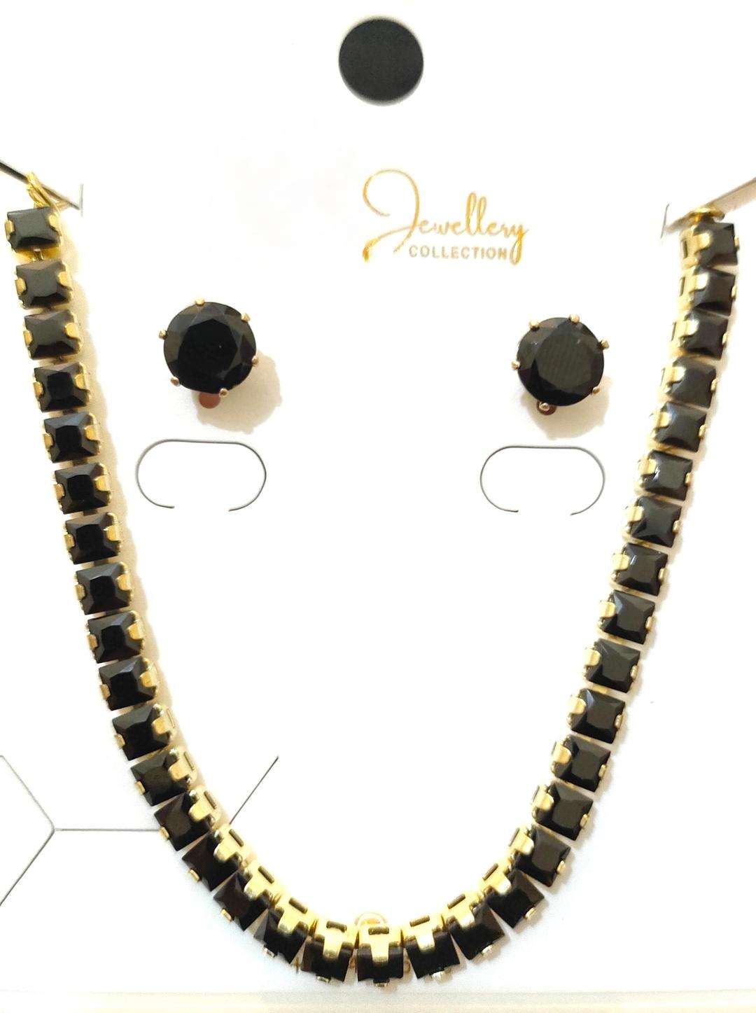 Crystal Pendant Set for Women in Pakistan | Wedding Jewelry - Image 3