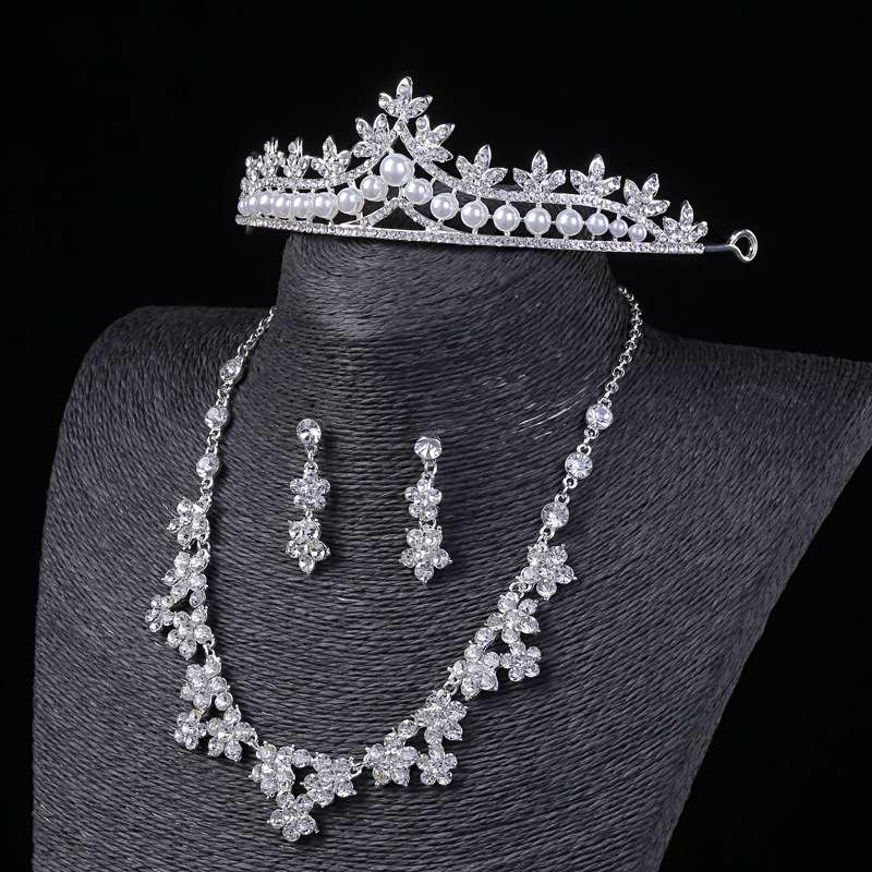 Royal Floral Bridal Jewelry Set for Pakistani Bridesmaids - Image 2