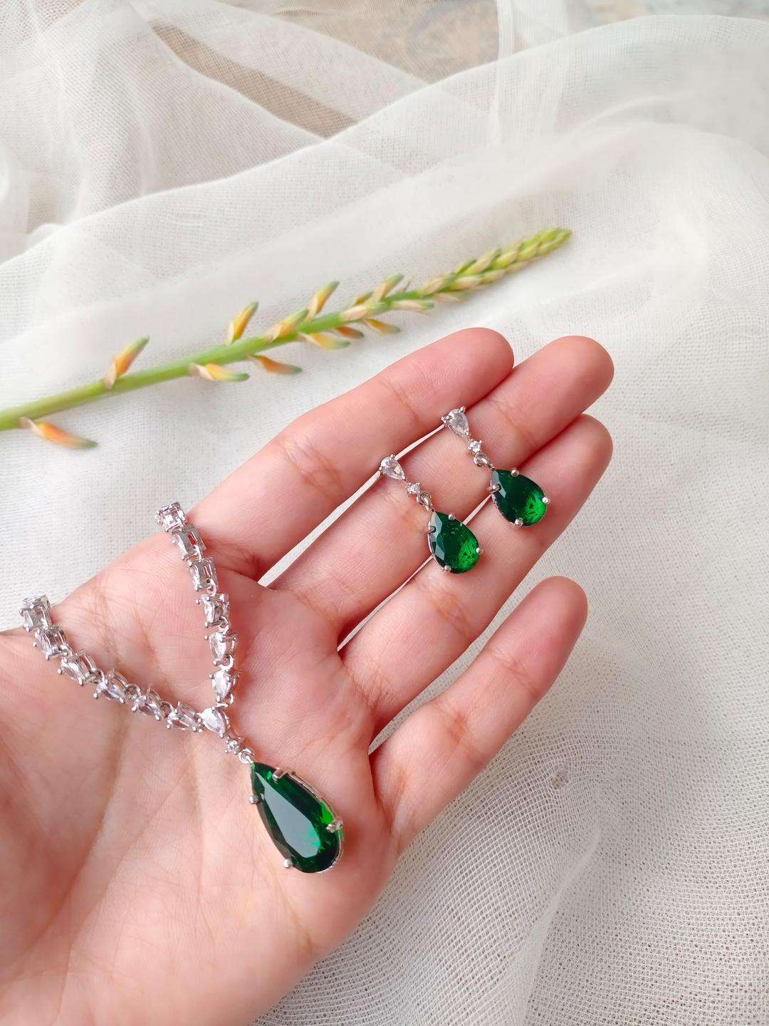 Zircon Pendant Set for Women in Pakistan | Green Stone - Image 2