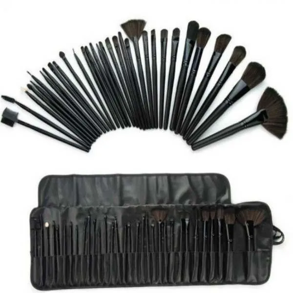32-Piece Blending Brush Set with Travel Case – Professional Makeup Brush Kit