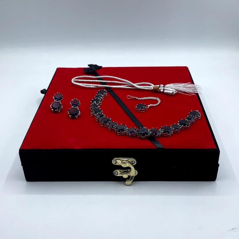 Silver Necklace Set with Purple Gemstones in Pakistan - Image 2