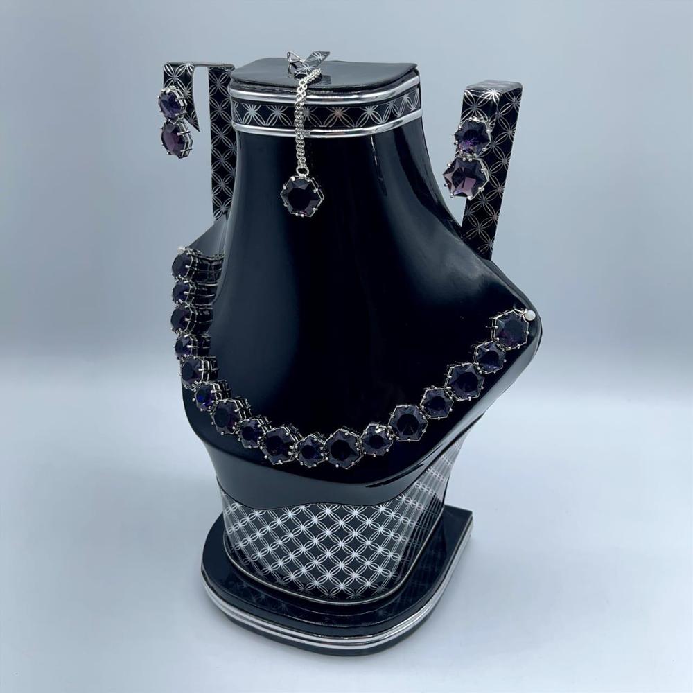 Silver Necklace Set with Purple Gemstones in Pakistan - Image 4