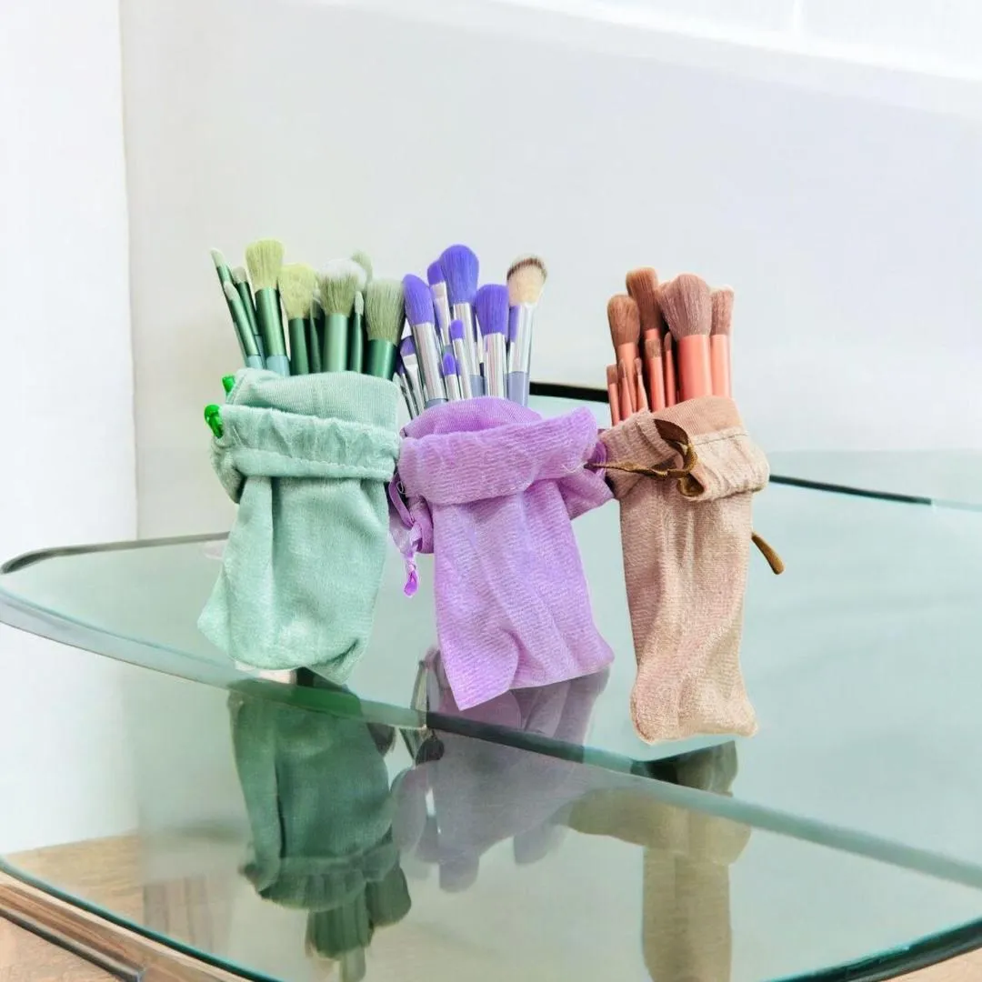 3 Pcs Synthetic Makeup Brushes Set for Eye Makeup & Blending - Image 2