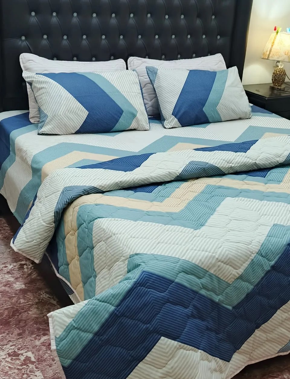 Blue Geometric Comforter Set - 6 Pcs Quilted Double Bedding